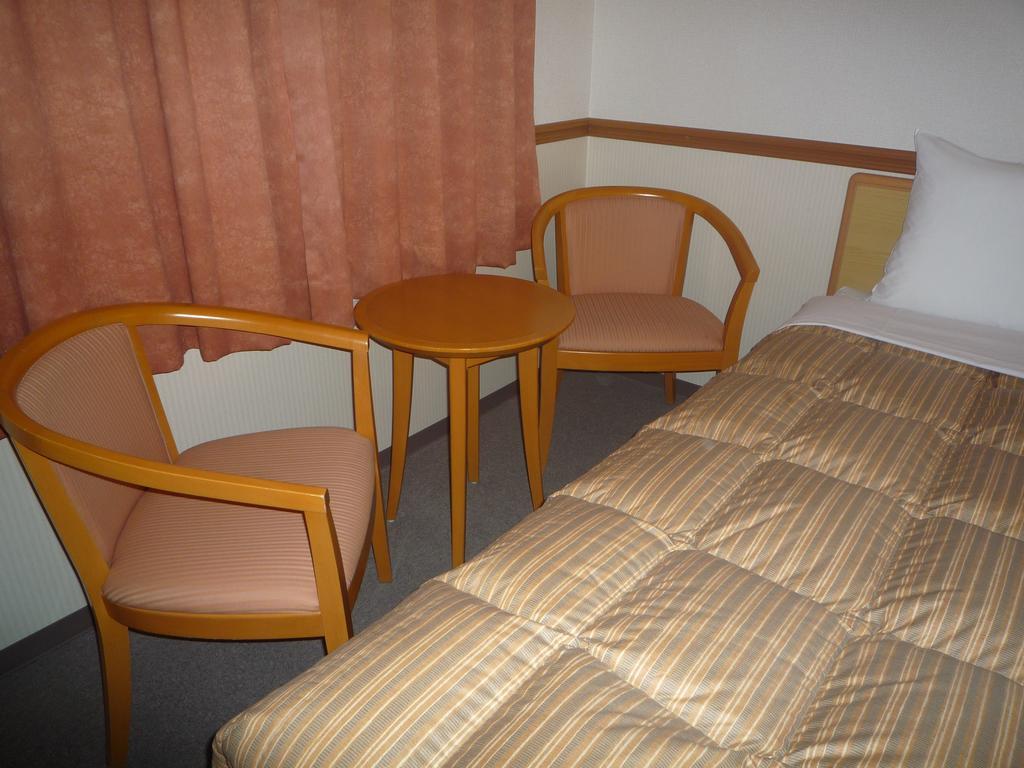 Toyoko Inn Hiroshima Heiwa-Odori Dış mekan fotoğraf
